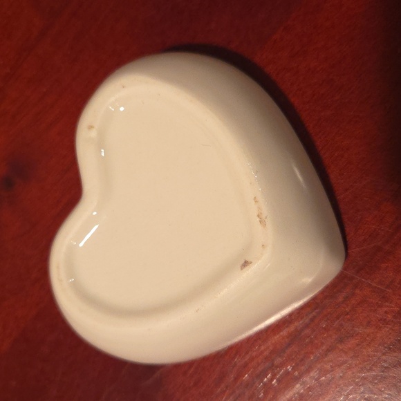 Ring Holder  Rose Gold Lettering - Picture 2 of 3